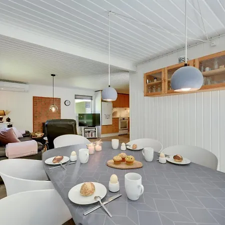 Prázdninový dům Sanni - 1-6km From The Sea By Interhome